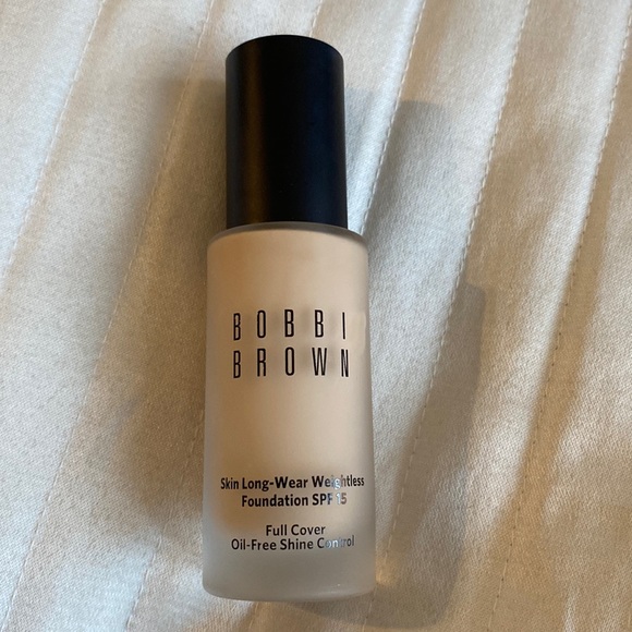 Bobbi Brown Skin Long-Wear Weightless Foundation - Picture 1 of 2